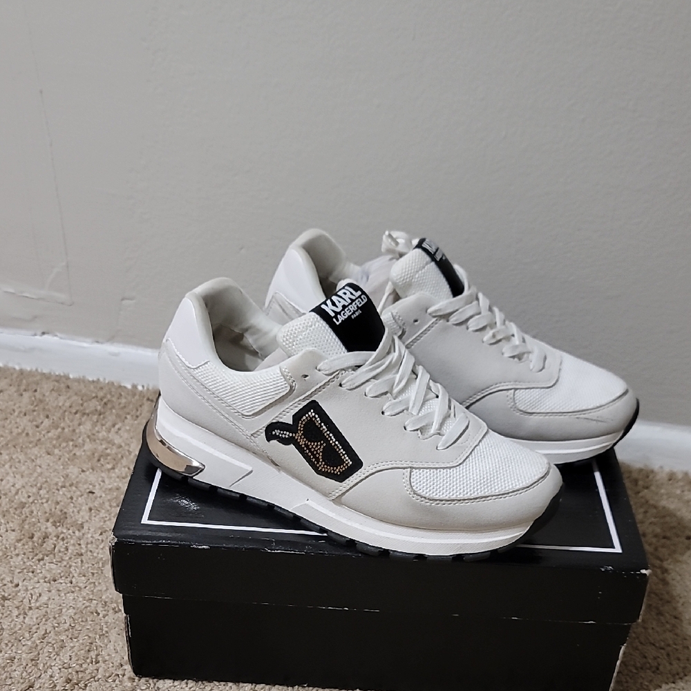 Karl Lagerfeld Cream Sneakers with Silver Details